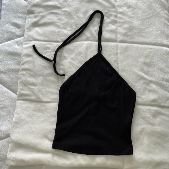 Forever 21 black halter neck tank